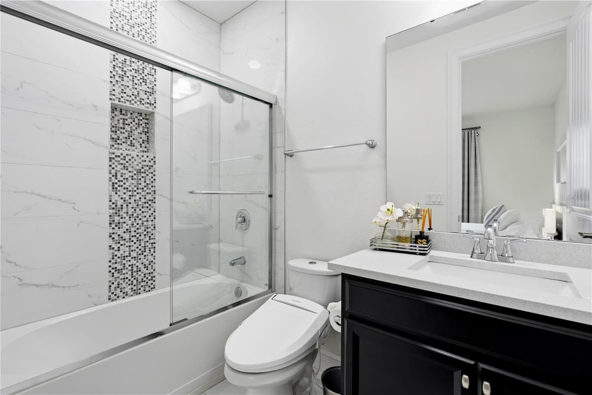 6443 SWANSON STREET — photo 27 of 65