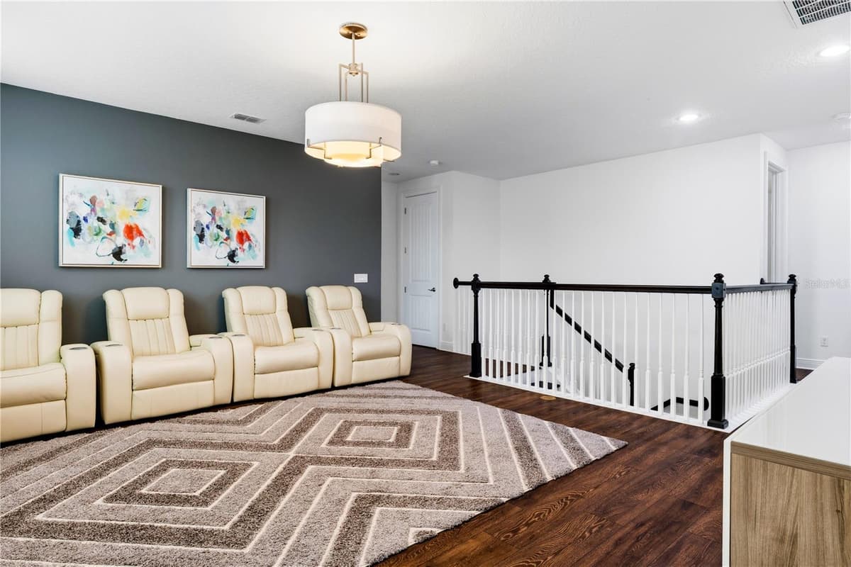 6443 SWANSON STREET — photo 30 of 65