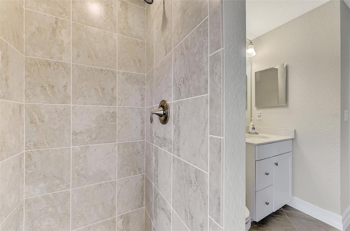 10908 BULLRUSH DRIVE — photo 47 of 86