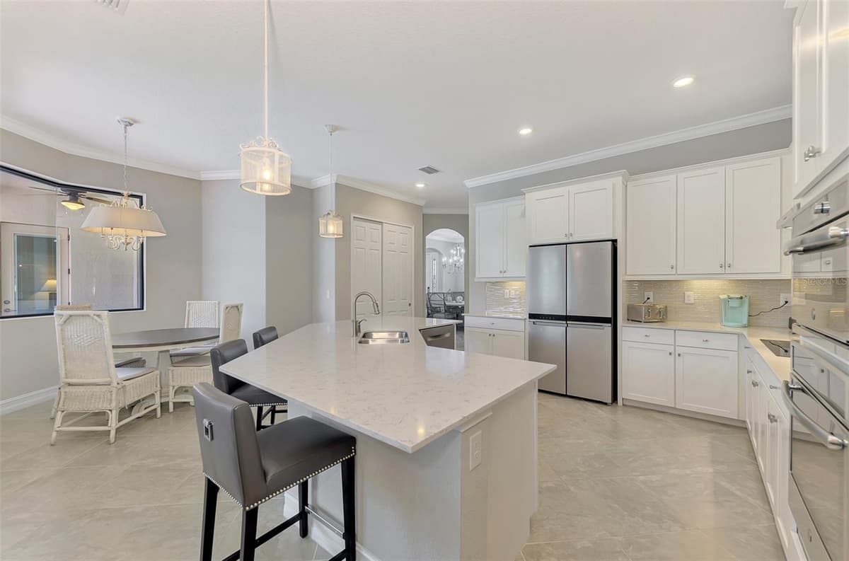 10908 BULLRUSH DRIVE — photo 23 of 86