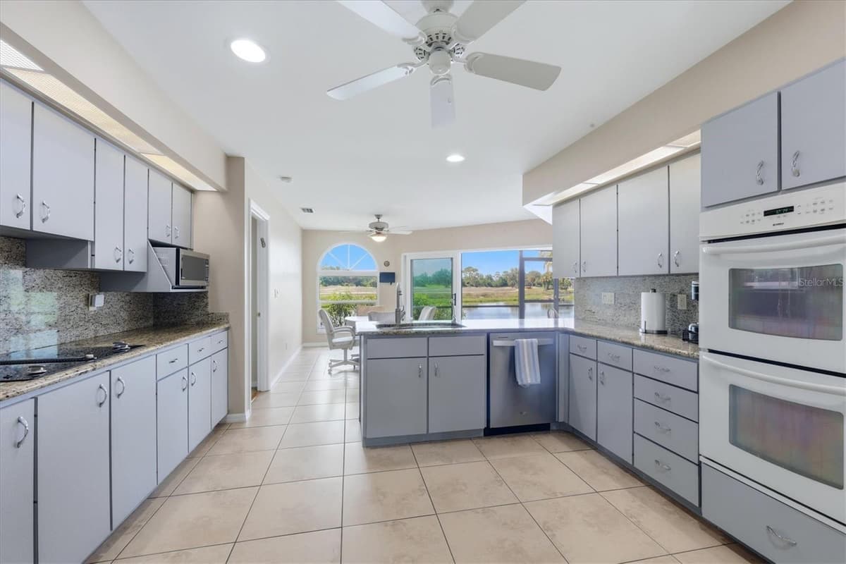 4300 CAMINO MADERA — photo 19 of 64