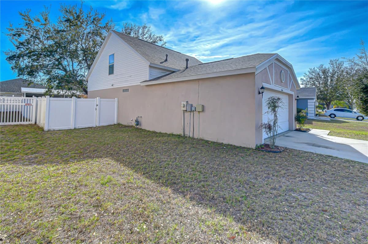 24640 SIENA DRIVE — photo 8 of 51