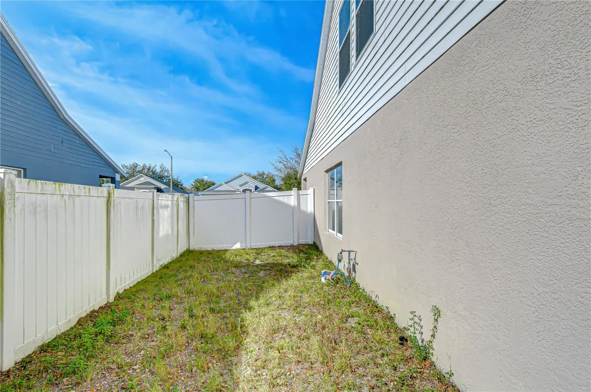24640 SIENA DRIVE — photo 38 of 51