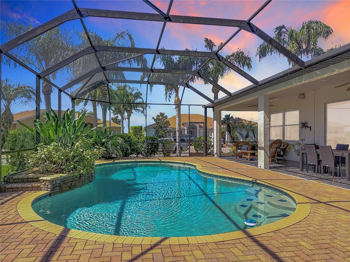 4231 COCONUT DRIVE — photo 4 of 70