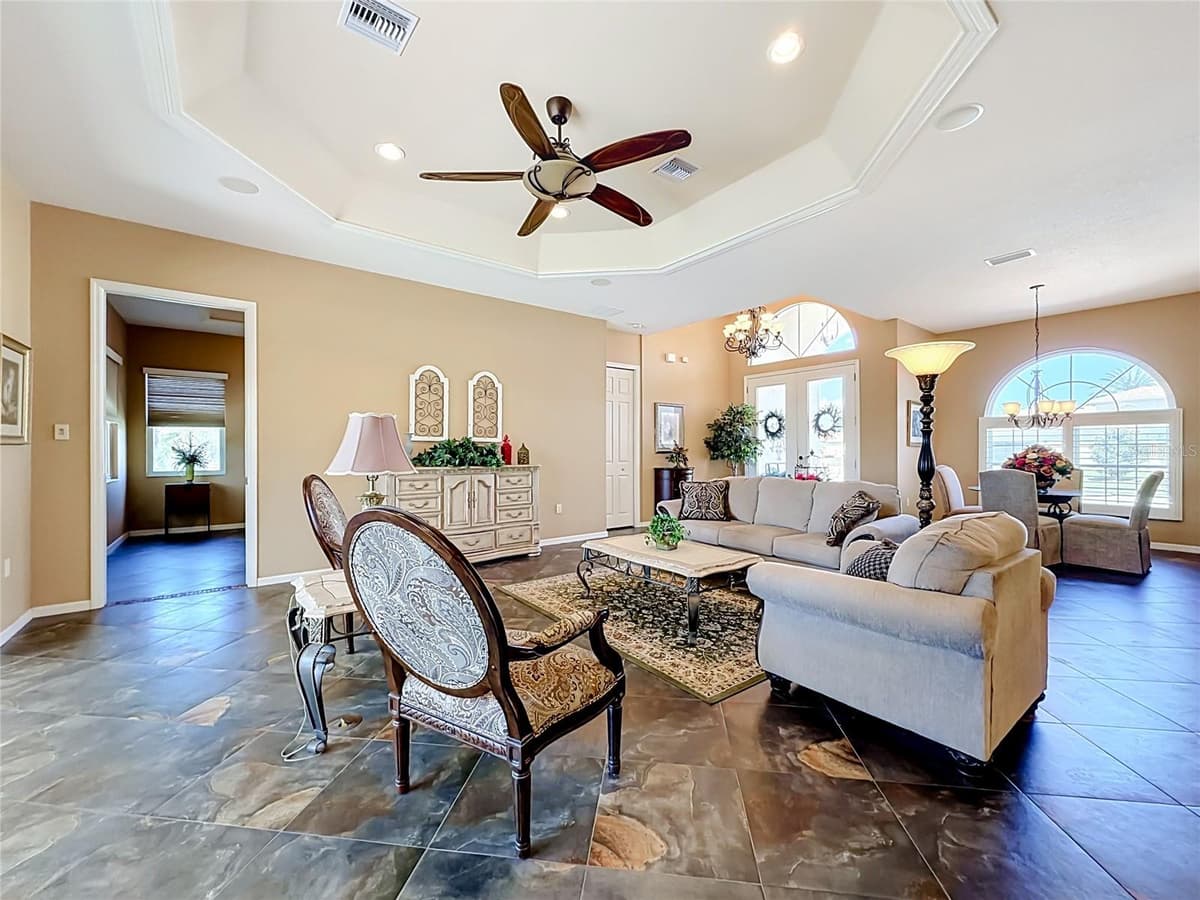 4231 COCONUT DRIVE — photo 13 of 70
