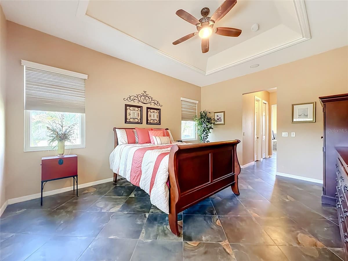 4231 COCONUT DRIVE — photo 38 of 70