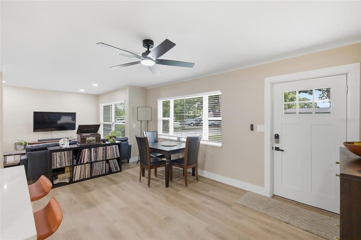 4300 28TH AVENUE — photo 13 of 42