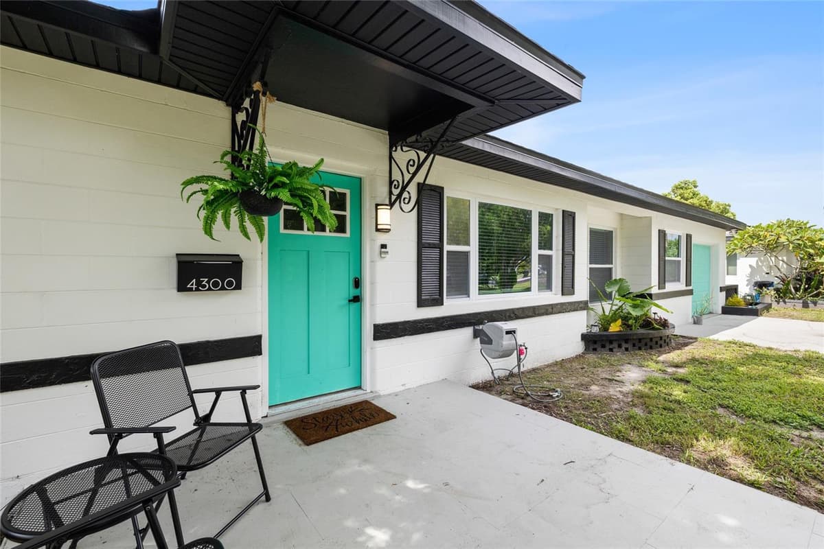 4300 28TH AVENUE — photo 4 of 42