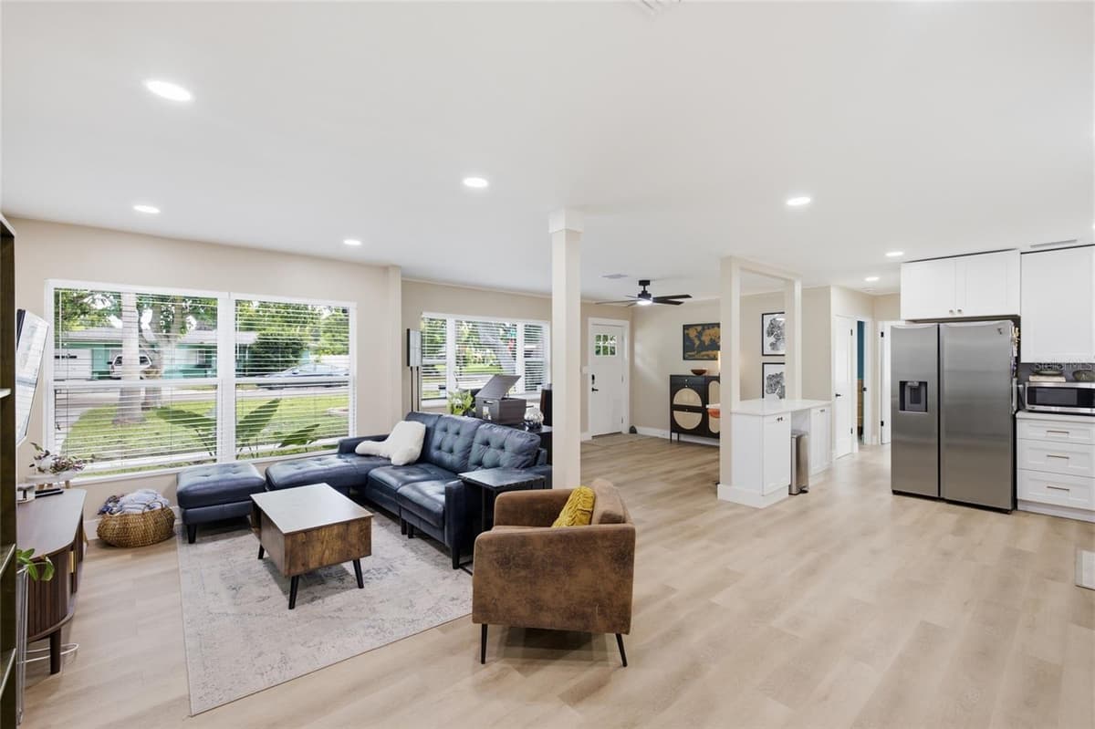 4300 28TH AVENUE — photo 9 of 42