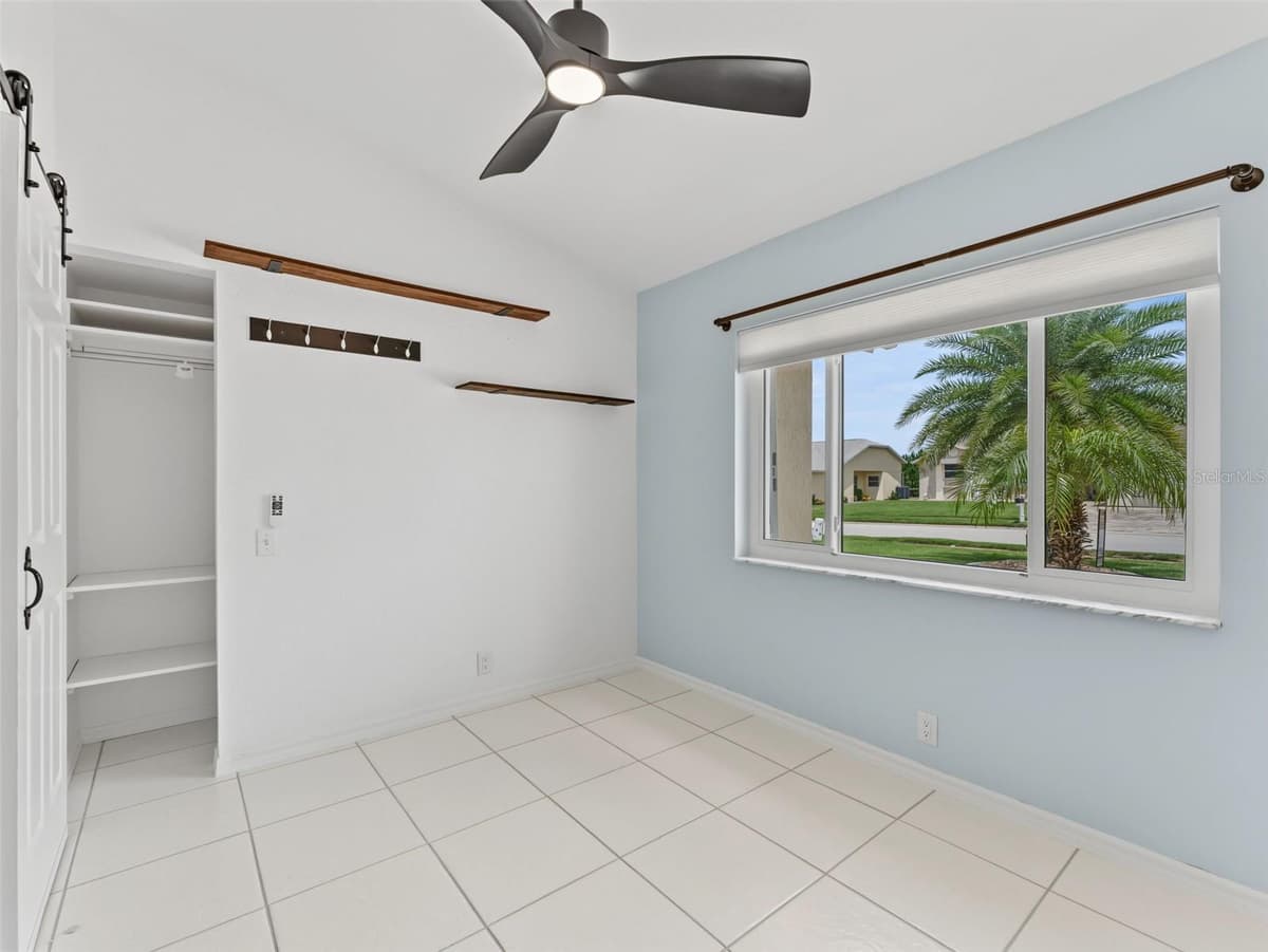 8342 DANBURY LANE — photo 35 of 99