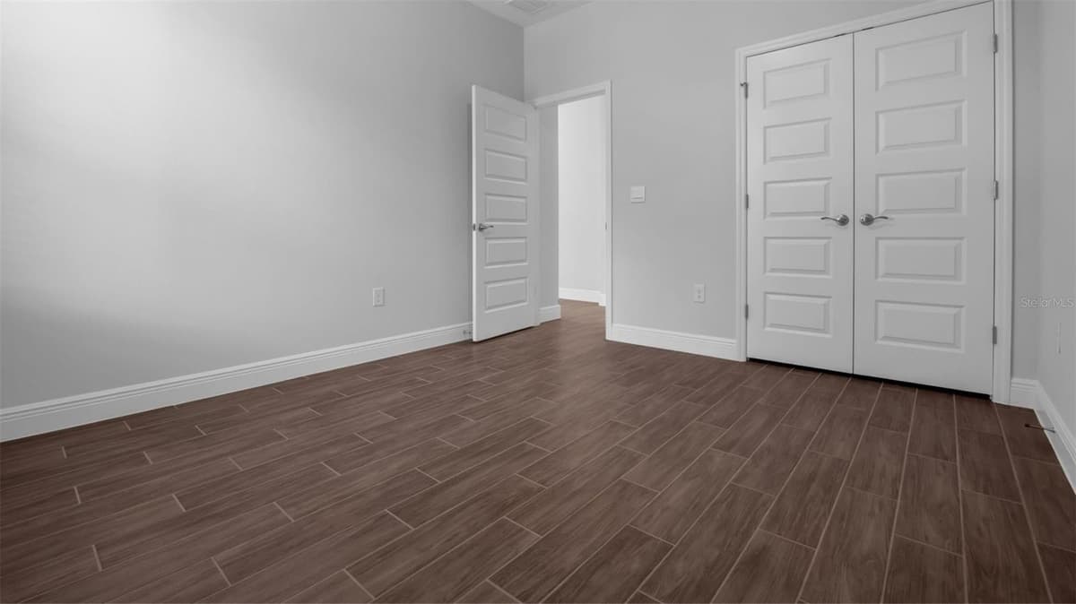 11905 SHINE VIEW LANE — photo 11 of 27