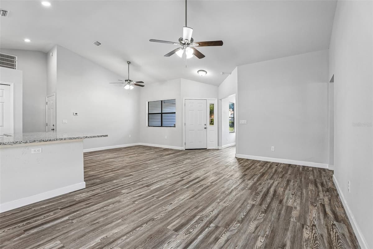 7019 KENSINGTON HIGH BOULEVARD — photo 8 of 43