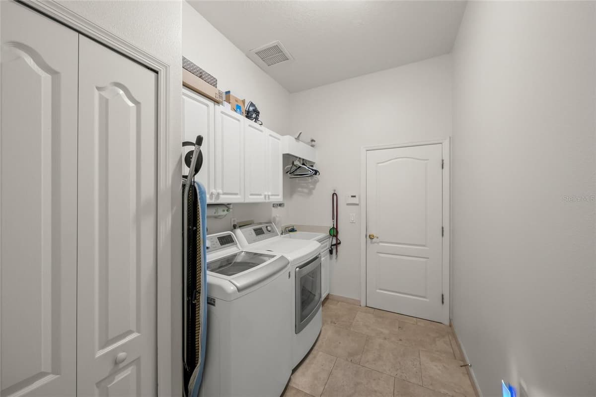 8488 EAGLE PRESERVE WAY — photo 32 of 70