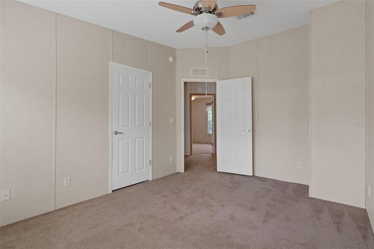 7351 HADENOTTER LANE — photo 34 of 45