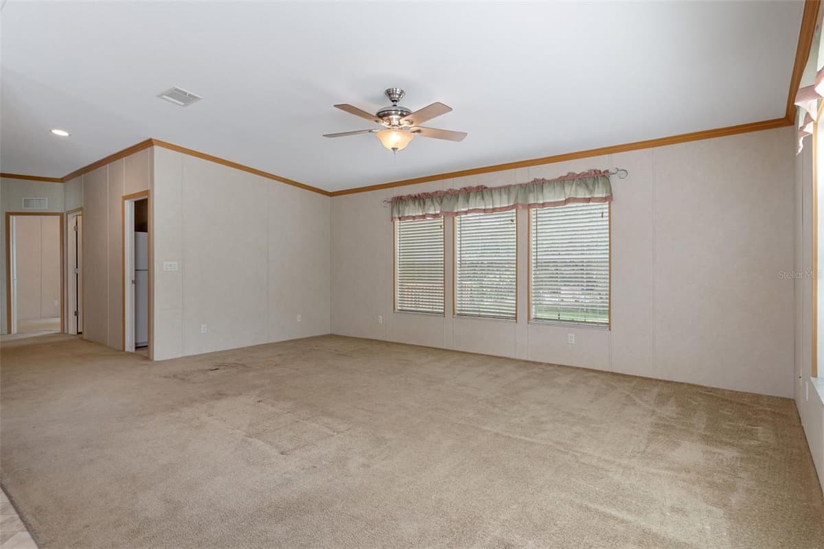 7351 HADENOTTER LANE — photo 13 of 45