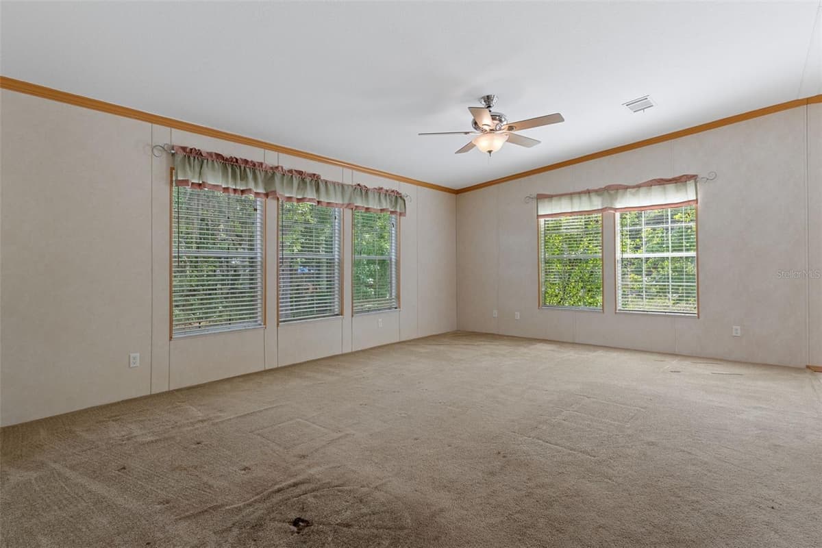 7351 HADENOTTER LANE — photo 12 of 45