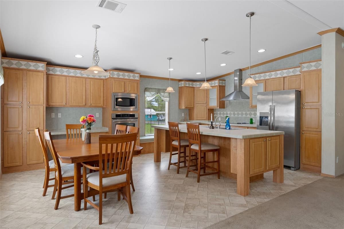 7351 HADENOTTER LANE — photo 15 of 45