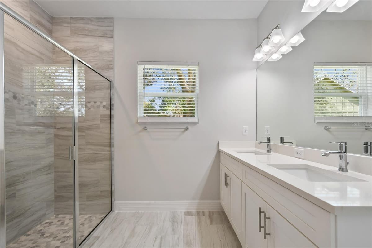407 HARVARD STREET — photo 21 of 31