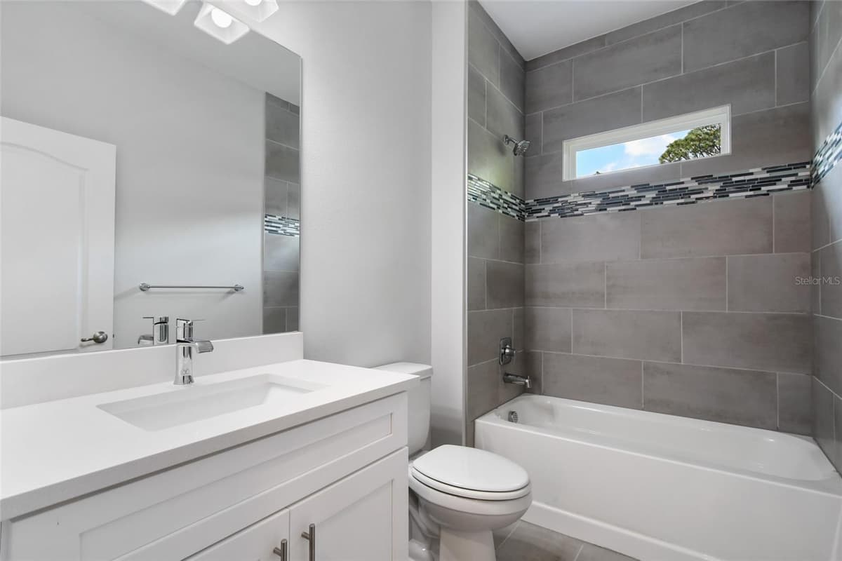 407 HARVARD STREET — photo 30 of 31