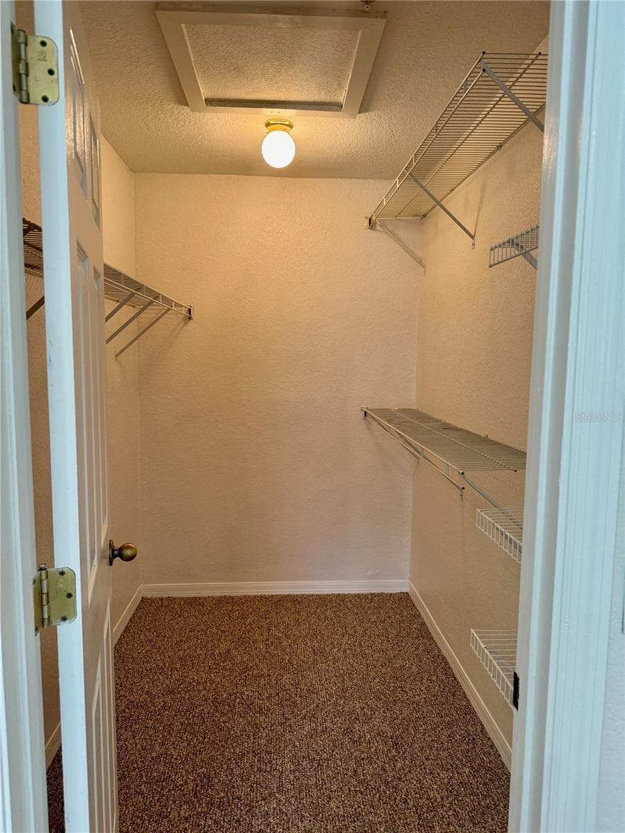 832 GRAND REGENCY POINT — photo 16 of 17