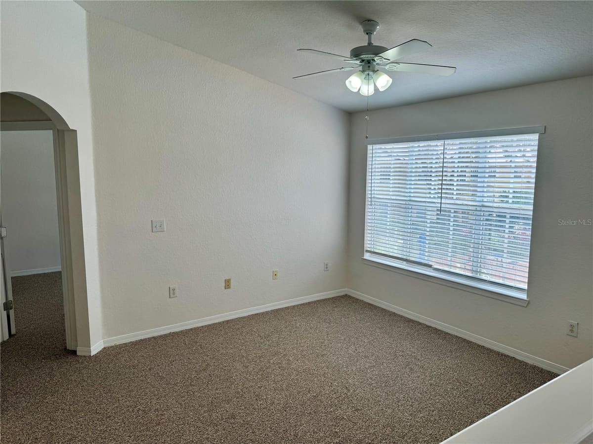 832 GRAND REGENCY POINT — photo 11 of 17