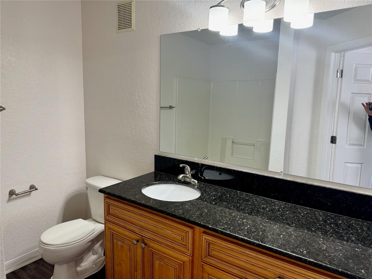 832 GRAND REGENCY POINT — photo 14 of 17