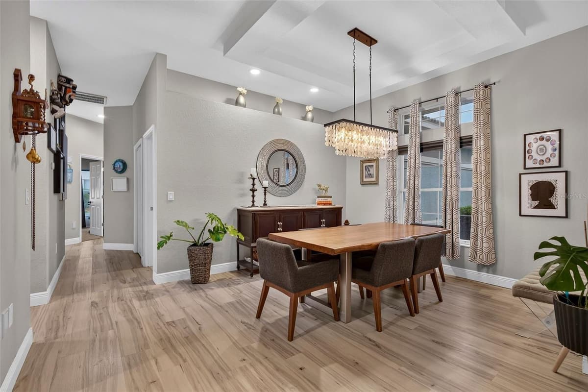 10017 SCARLETT COURT — photo 14 of 88