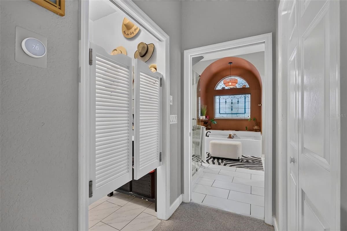 10017 SCARLETT COURT — photo 38 of 88