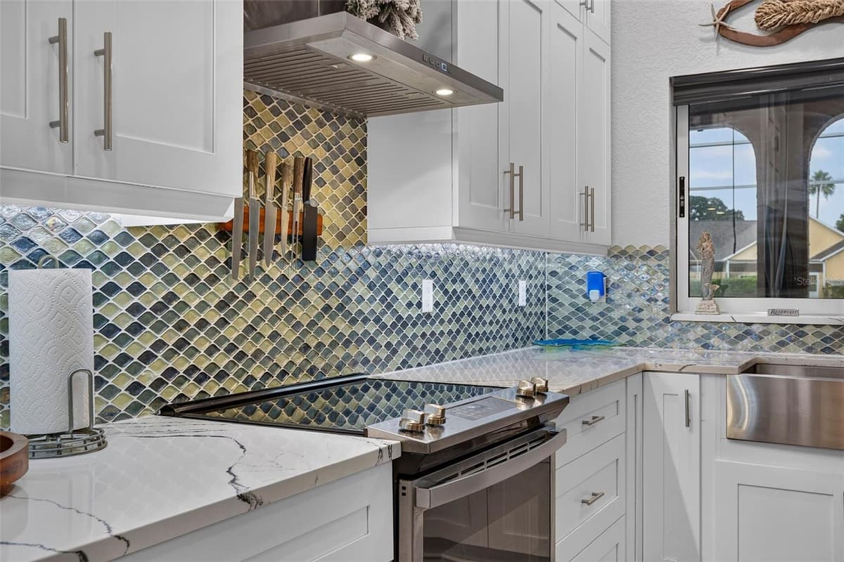 10017 SCARLETT COURT — photo 29 of 88