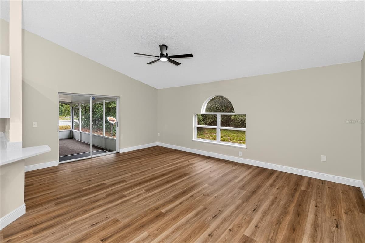 2190 GLENLOCK DRIVE — photo 24 of 30