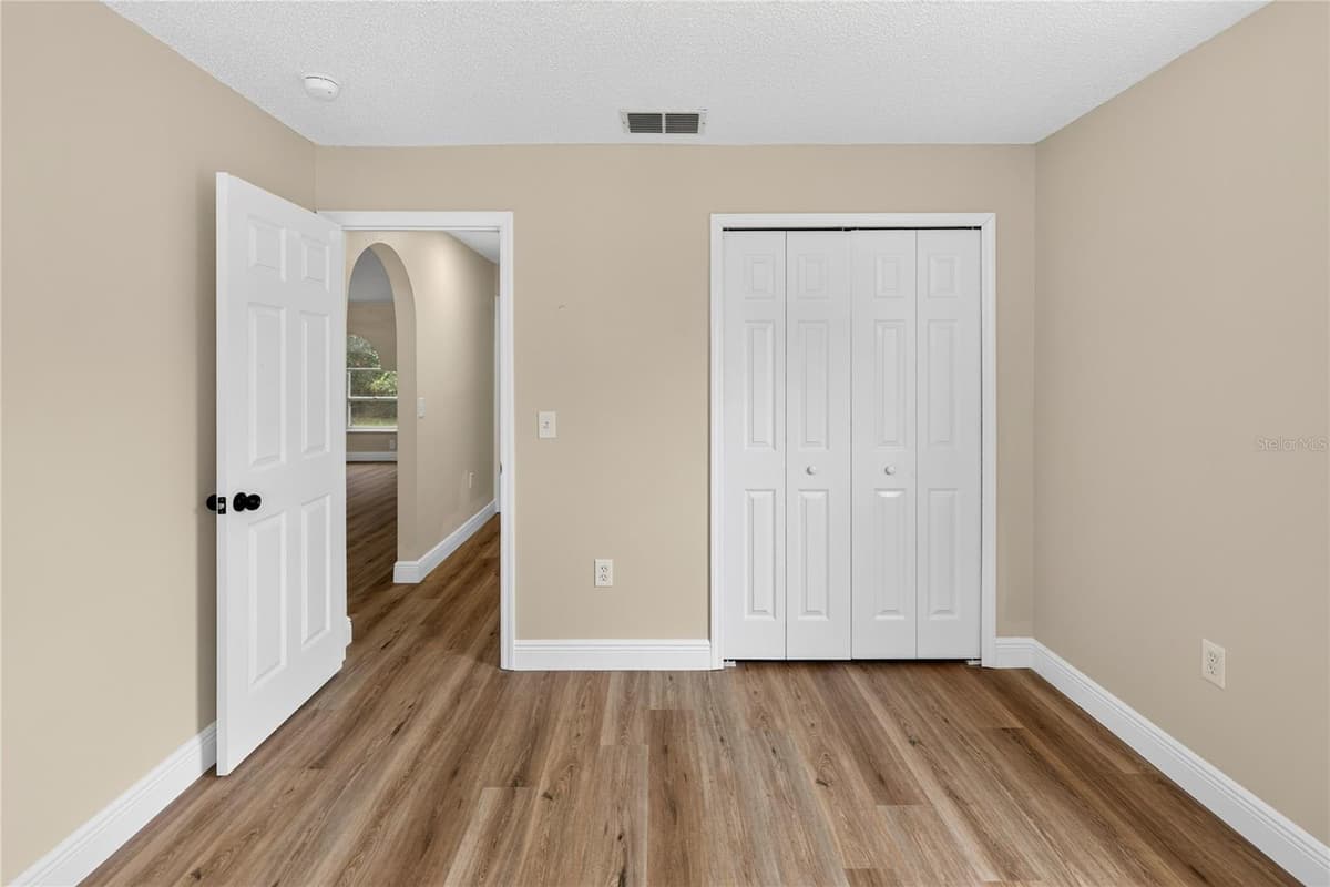 2190 GLENLOCK DRIVE — photo 21 of 30