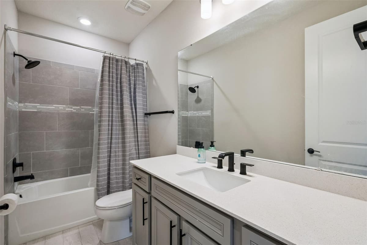 13871 DESTIN BEACH LANE — photo 25 of 32