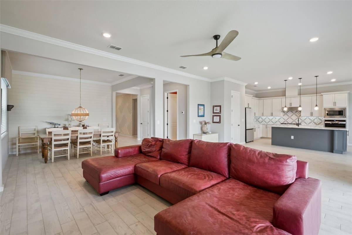 13871 DESTIN BEACH LANE — photo 11 of 32