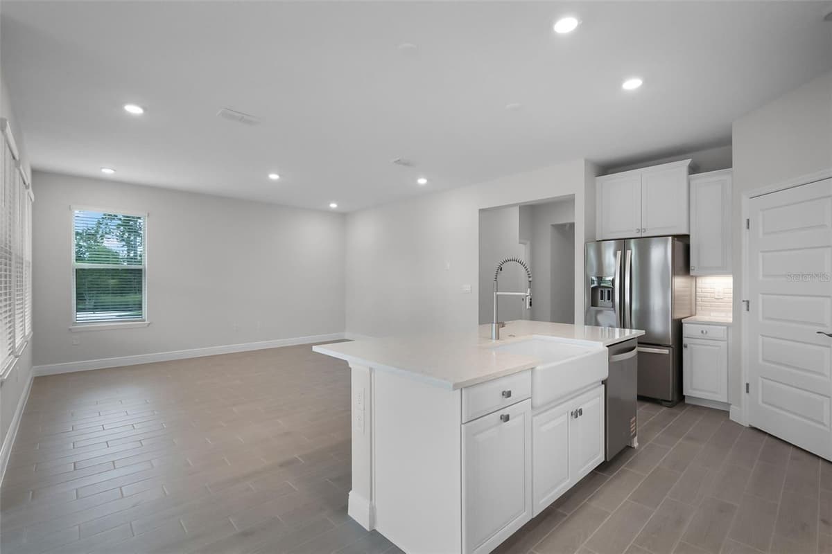 11893 SHINE VIEW LANE — photo 5 of 40
