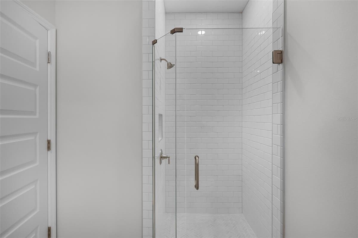11893 SHINE VIEW LANE — photo 31 of 40