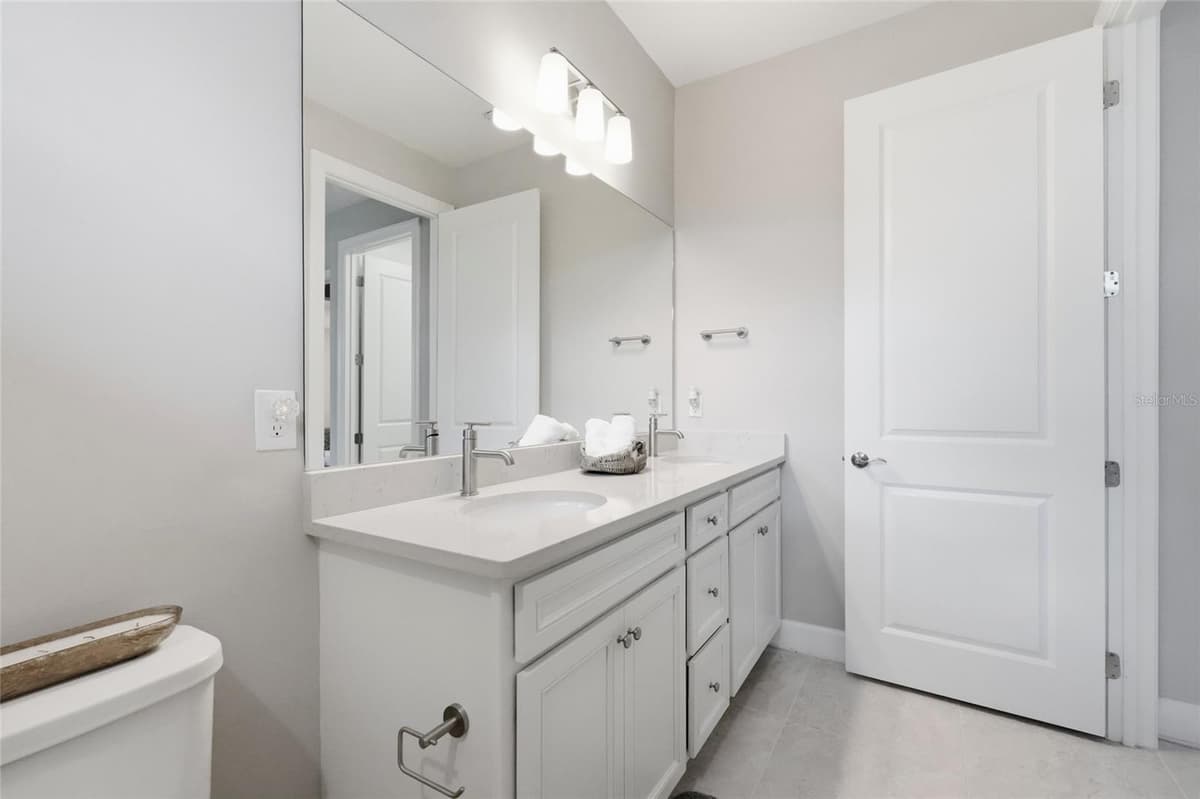 14571 MOSSY PINE COURT — photo 10 of 49