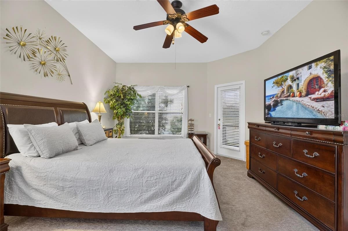 1724 MIRA LAGO CIRCLE — photo 30 of 70