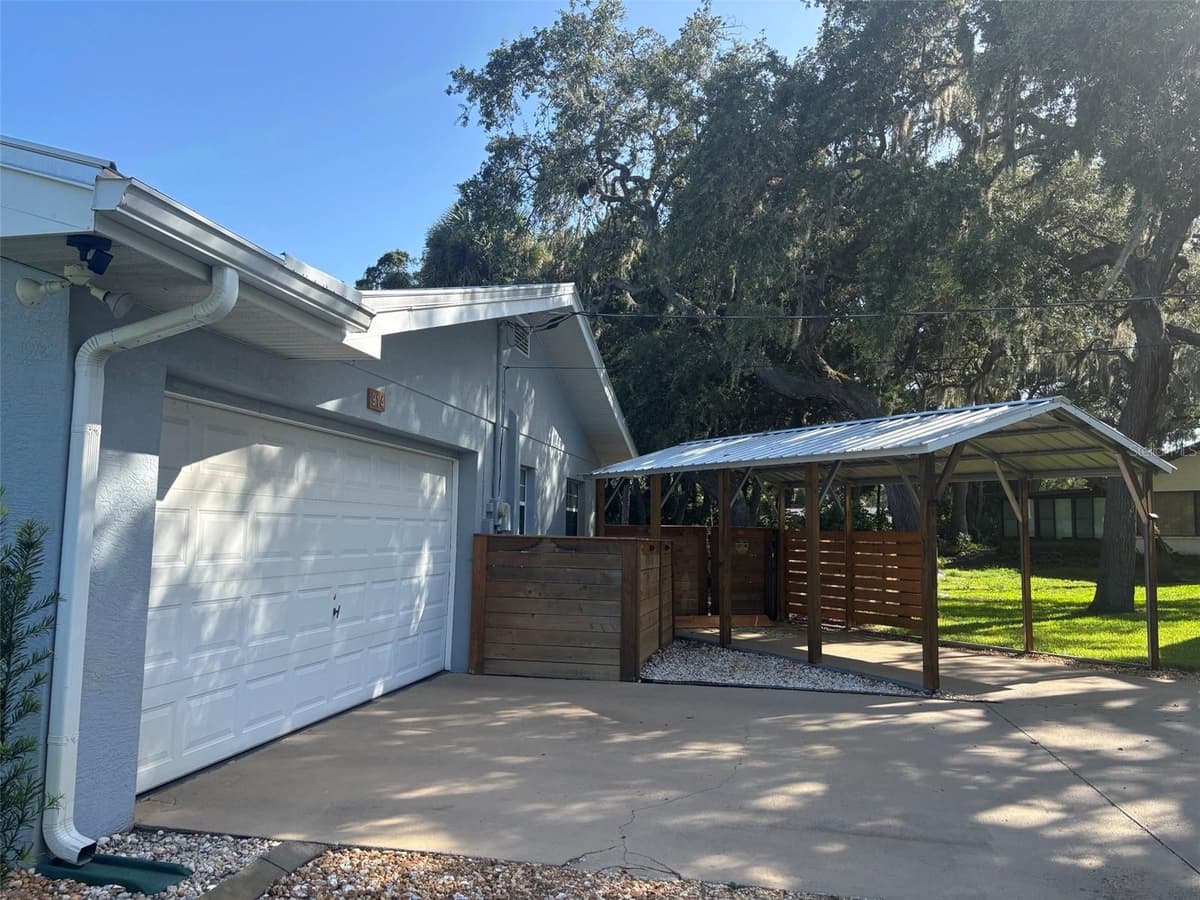 914 MCGOWAN AVENUE — photo 51 of 52