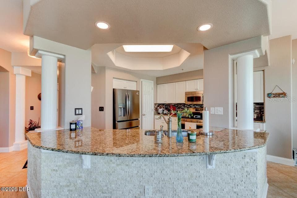 3737 ATLANTIC AVENUE — photo 13 of 47