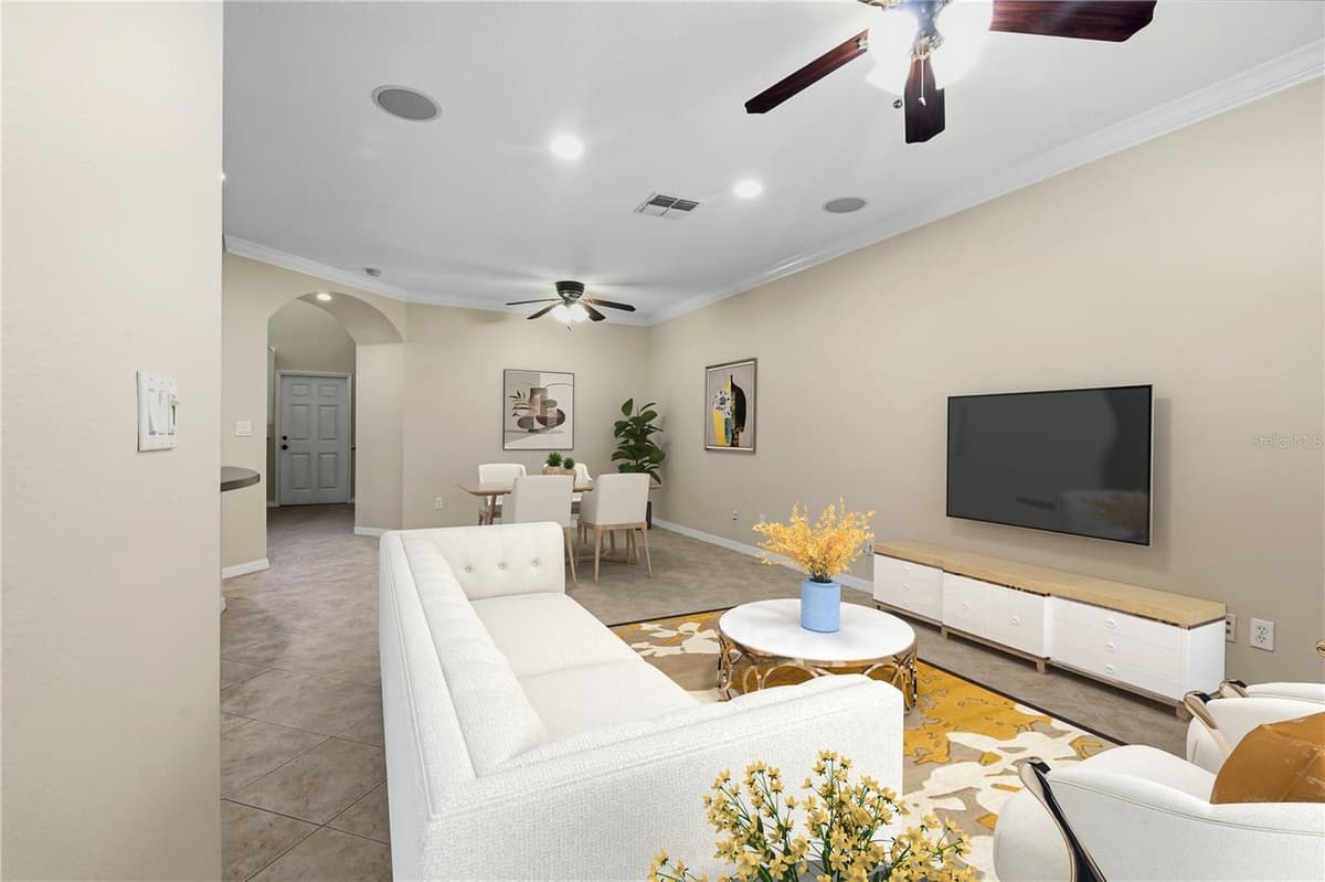 7212 STERLING POINT COURT — photo 5 of 35