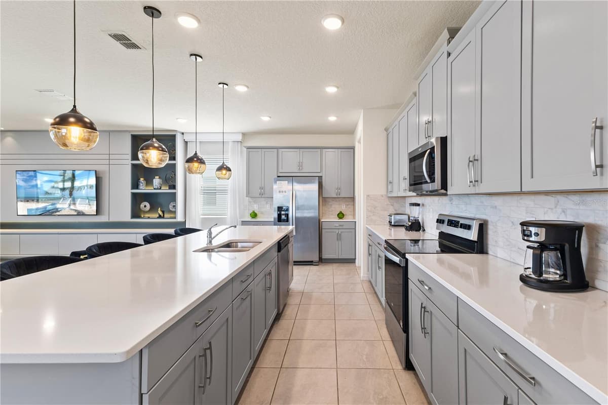 1779 TROPICAL PALMS CIRCLE — photo 25 of 78