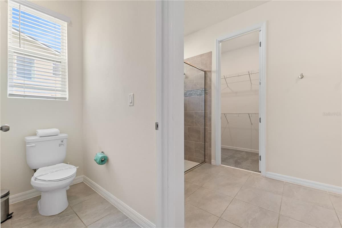 1779 TROPICAL PALMS CIRCLE — photo 11 of 78
