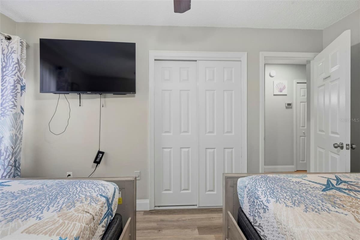 2475 GULFBREEZE CIRCLE — photo 18 of 70