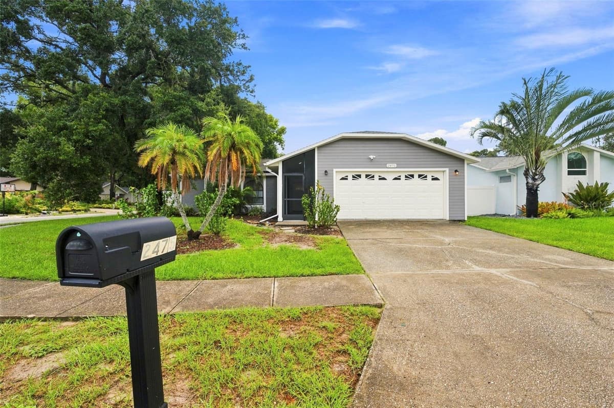 2475 GULFBREEZE CIRCLE — photo 5 of 70