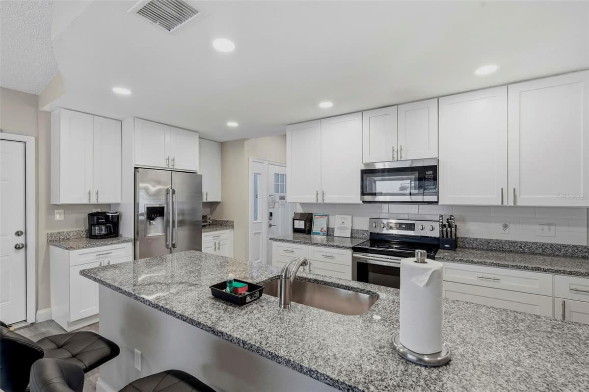 2475 GULFBREEZE CIRCLE — photo 38 of 70