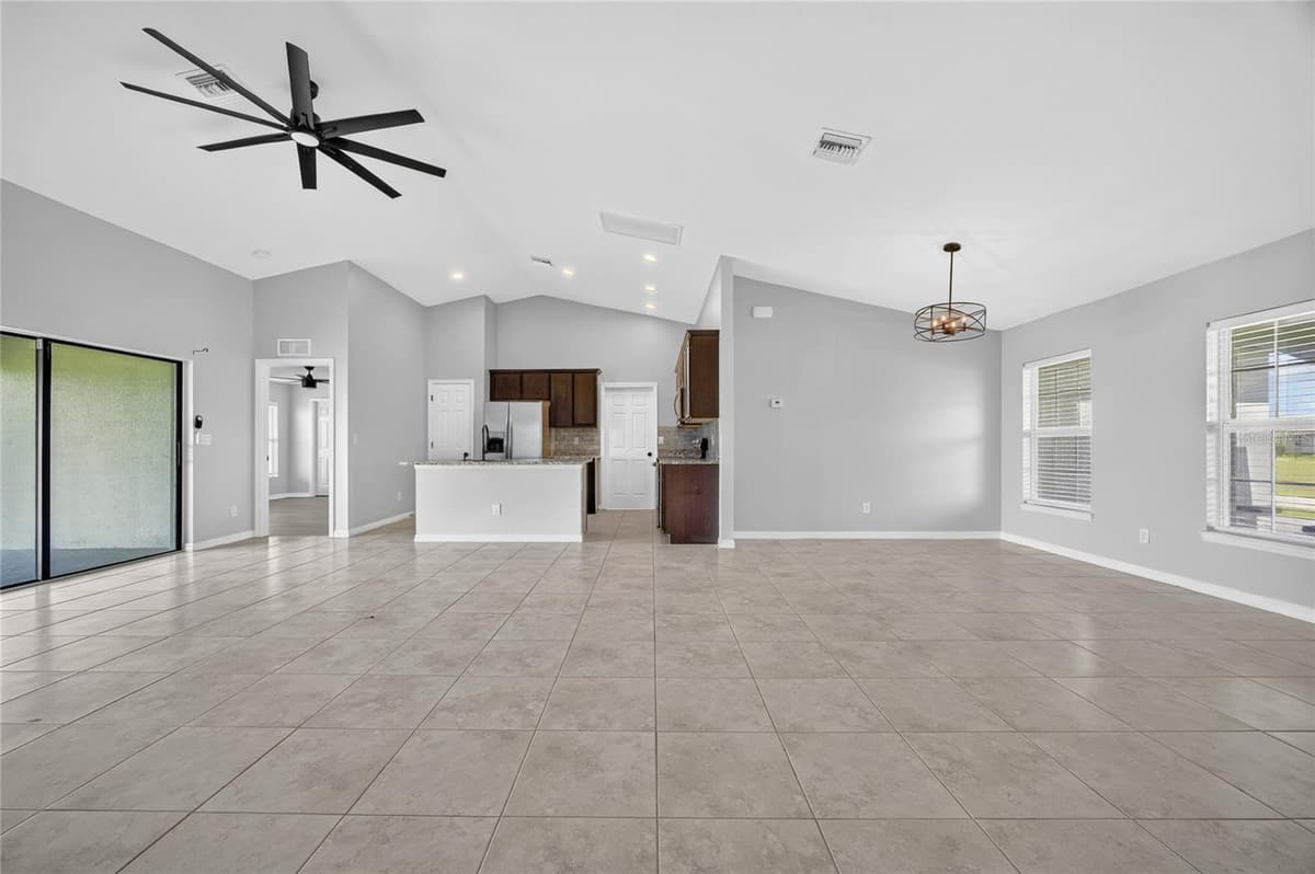 4238 34TH LANE — photo 8 of 51