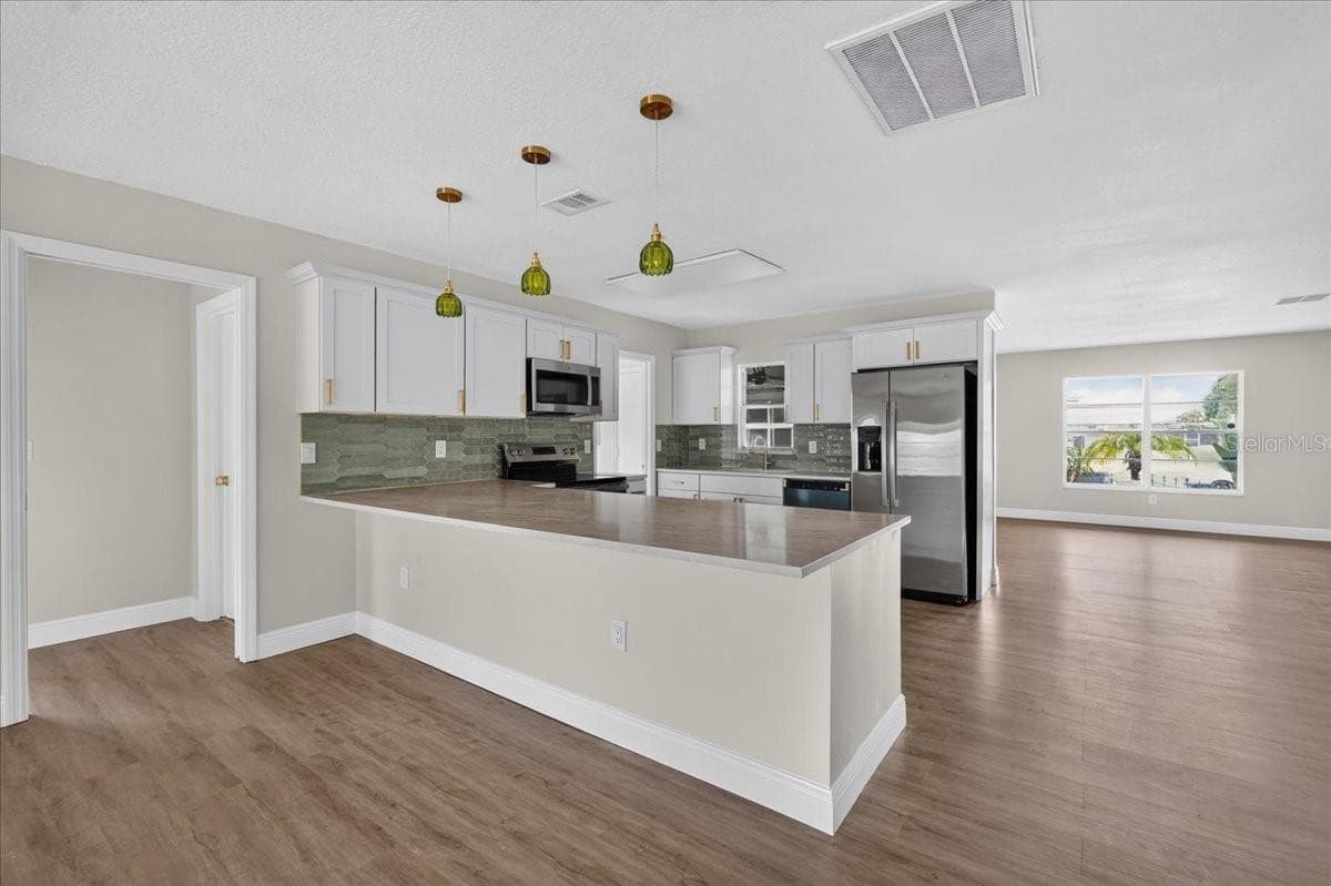 1201 WILD FEATHER LANE — photo 13 of 38