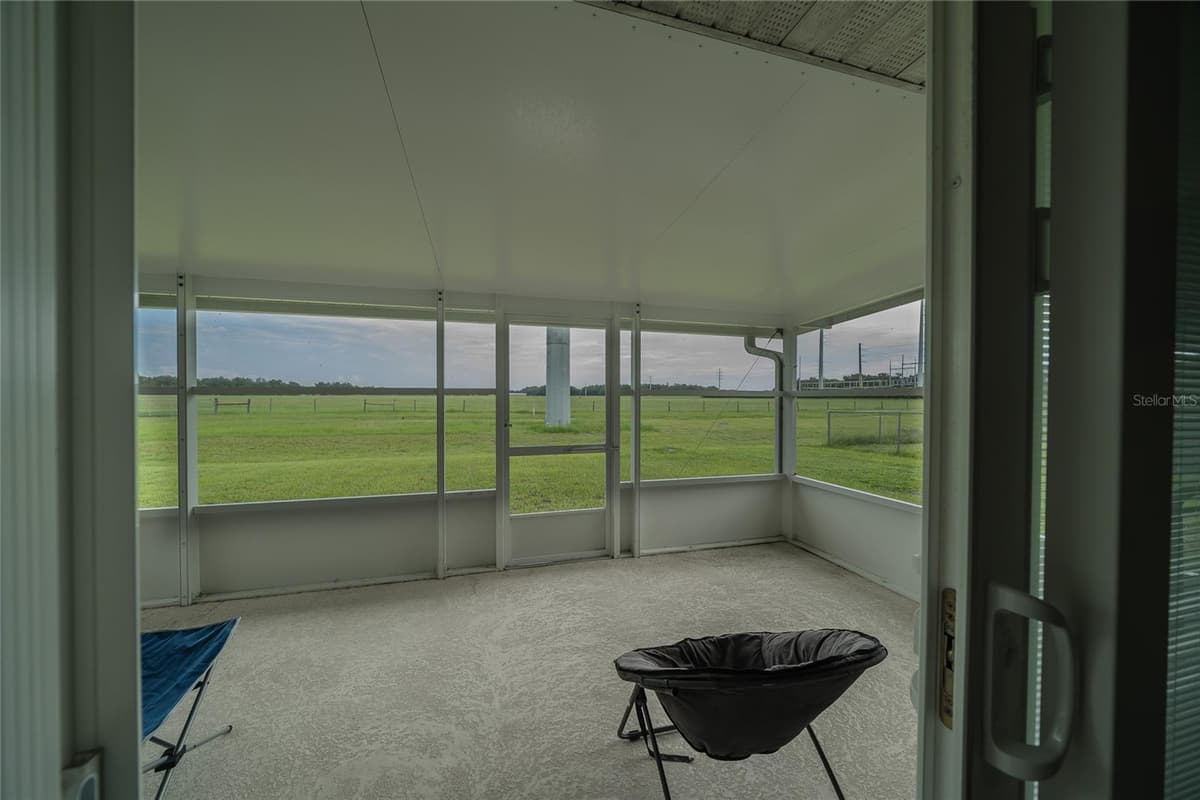 604 BOITNOTT LANE — photo 35 of 37