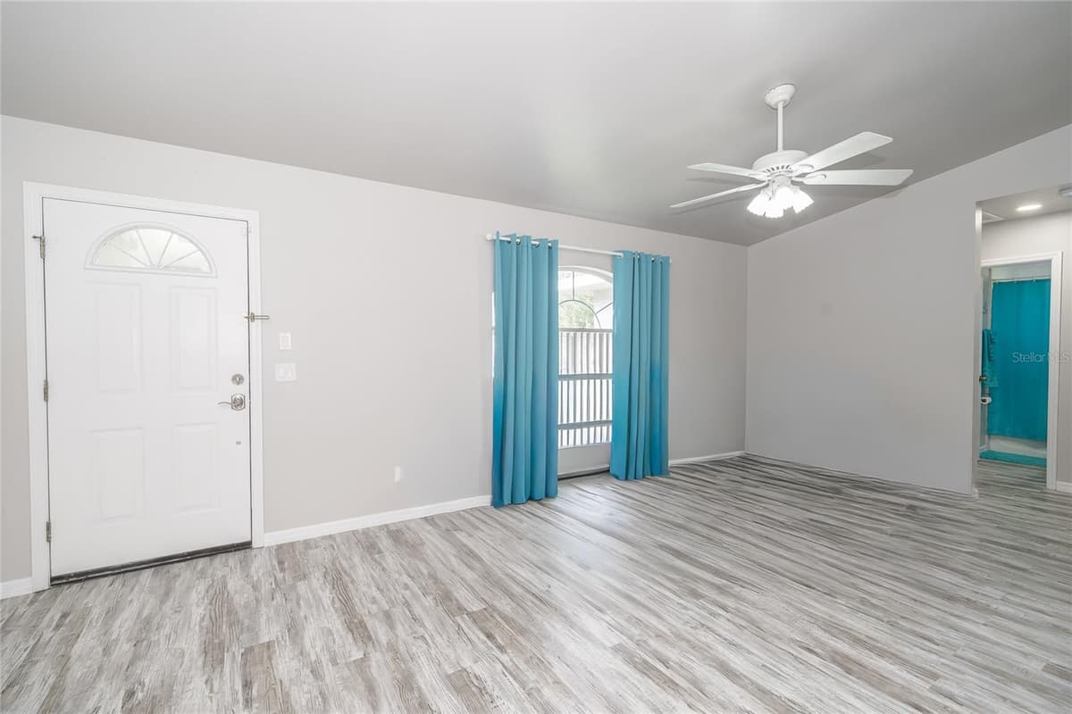 604 BOITNOTT LANE — photo 9 of 37