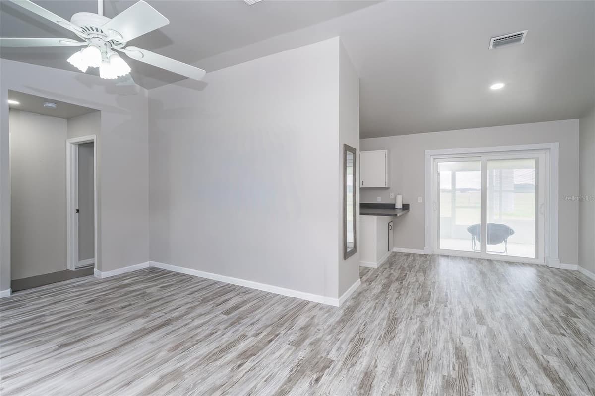 604 BOITNOTT LANE — photo 13 of 37